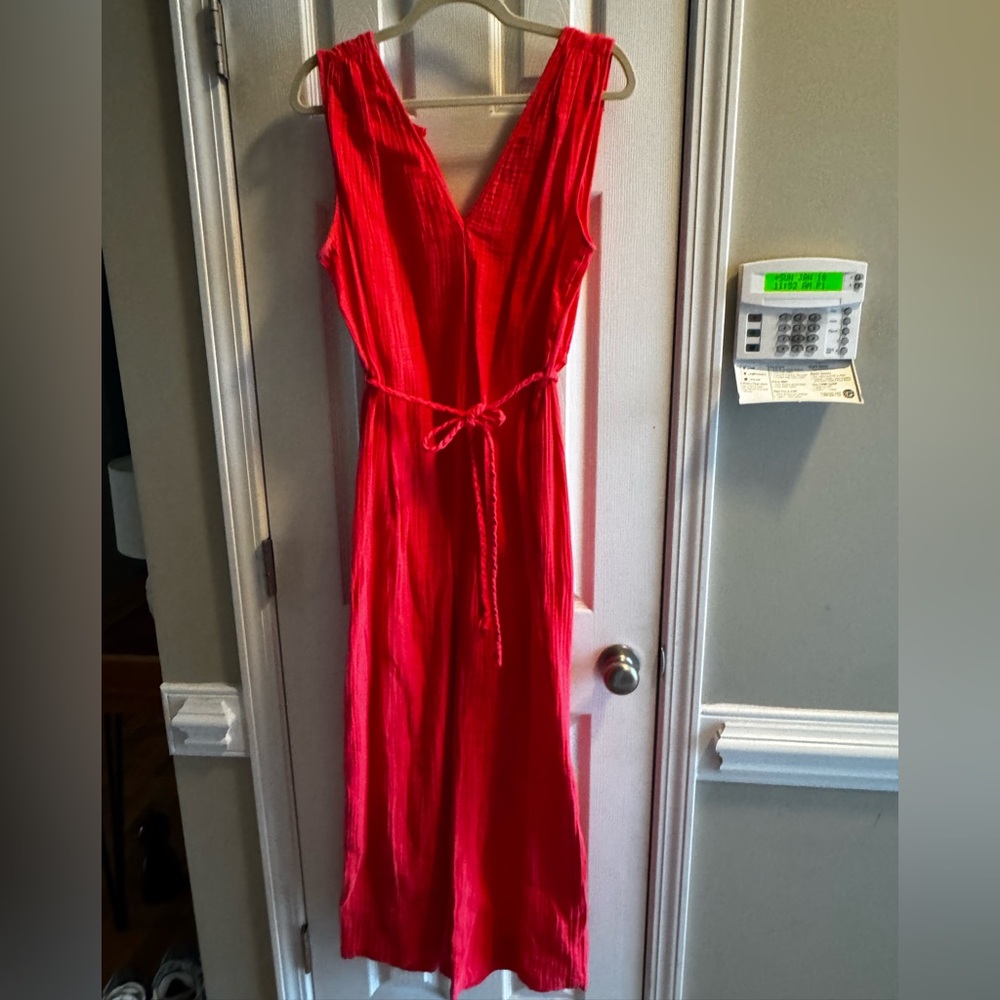 Universal Vibrant coral romper